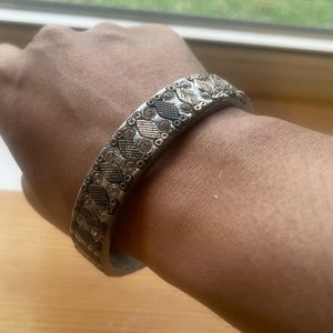 Beautiful ornate Indian bangle bracelet w rhinestone and design